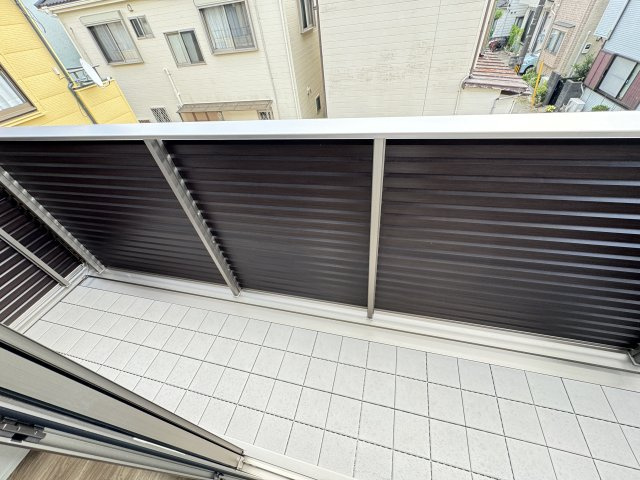 シャルマンこがさきのバルコニー