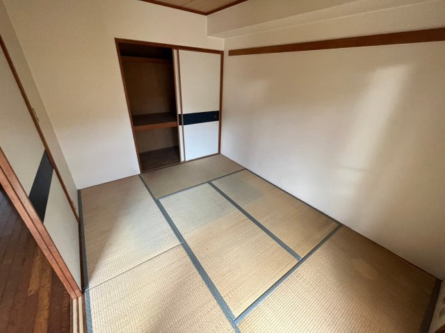 木崎台マンションの和室
