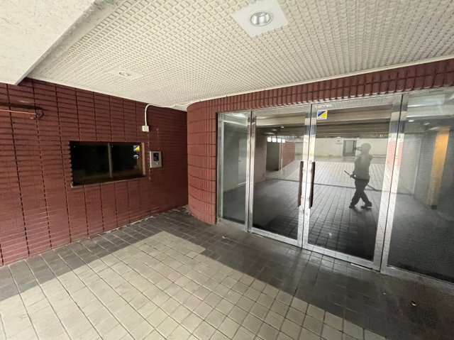 木崎台マンションのエントランス