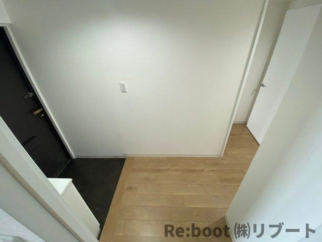 PLENDY市川大野の玄関