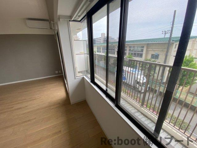 PLENDY市川大野のバルコニー