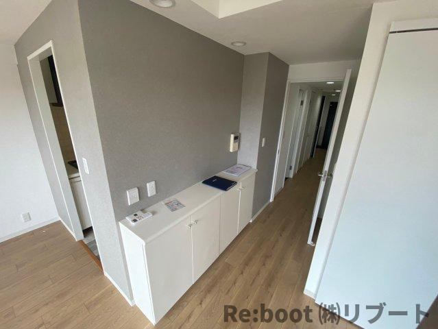 PLENDY市川大野の内装