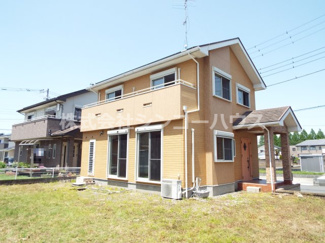 【外観】 | お庭と建物を撮影。