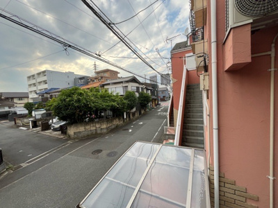 【展望】 | ハートランド橋本 | 眺望の良さを楽しめるダイニングキッチンで家族団らんの時間を過ごしてはいかがでしょうか。バルコニーから見える景色を家族で眺める時間は、時間が経つのを忘れてしまいそうですね。是非、現地を見に行きましょう！