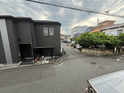 【展望】 | ハートランド橋本 | 景色重視でお家選ぶをするとスーパーが遠い！学校が遠い！など生活をするうえで利便性で困ることもあります。まず一度現地を見学する際に、周辺の施設などがあるかを確認し、暮らし始めた後のことを想像しましょう。