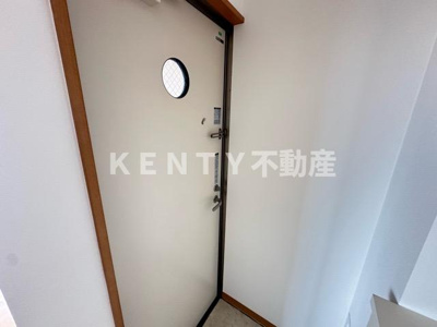 【玄関】 | サンビレイ9 | 玄関です