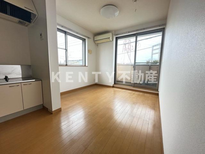 【居間・リビング】 | サンビレイ9 | 使いやすい居間です