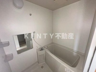 【浴室】 | サンビレイ9 | お風呂で日々の疲れを落としましょう