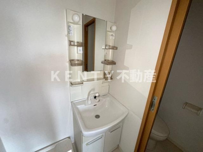 【洗面所】 | サンビレイ9 | コンパクトで使いやすい洗面所