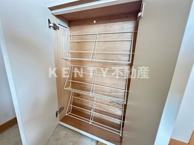 【収納】 | サンビレイ9 | ちょっとした収納スペースも充実しています