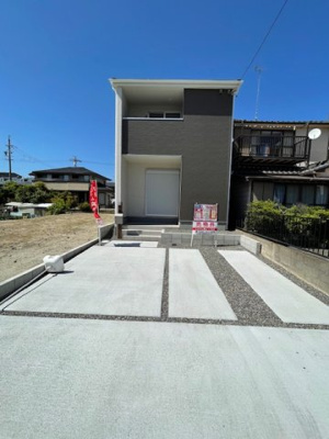 【外観】 | LiveleGarden.S中川区東春田【仲介手数料無料　春田小学校　富田中学校】 | 選べるオプションご成約プレゼント実施中！