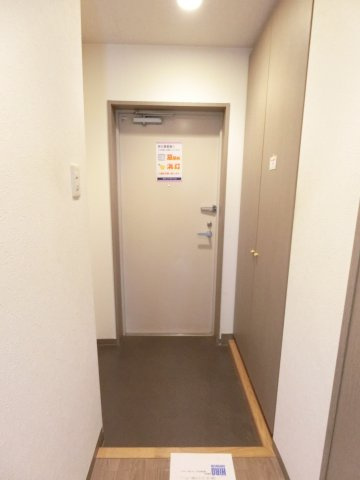 エマーレ新川崎の玄関|他のお部屋の参考写真となります。
