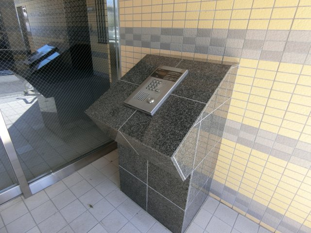 エマーレ新川崎のセキュリティ