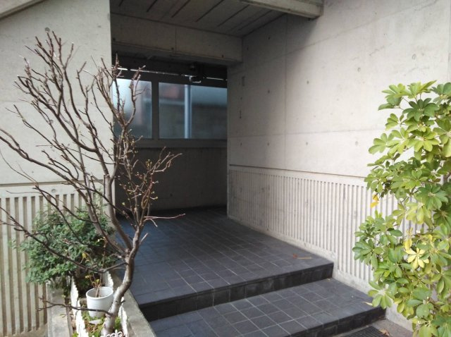 聚楽PATIO のエントランス