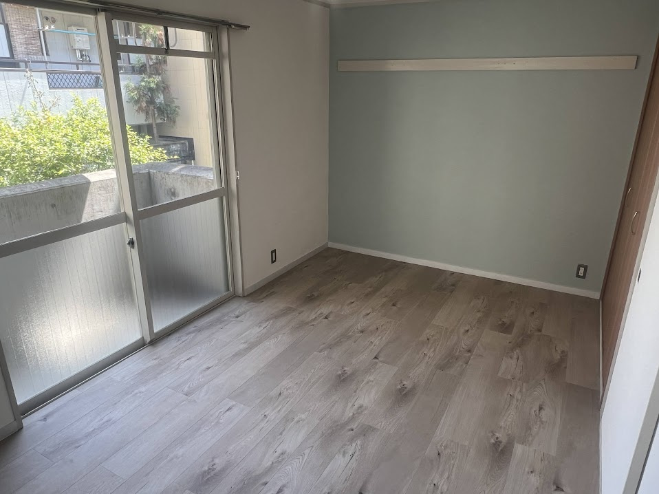 聚楽PATIO の洋室