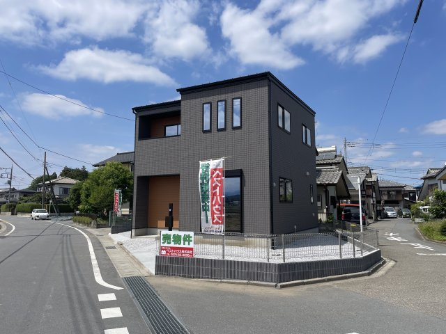藤岡市上戸塚（全1棟）1号棟の前面道路含む現地写真