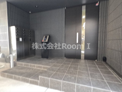 【エントランス】 | Ｂｒａｗｎｙ聖天通 | 建物の内部です