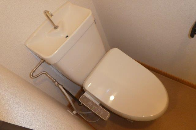 ハピネスエンジェル３２３のトイレ|ウォシュレット