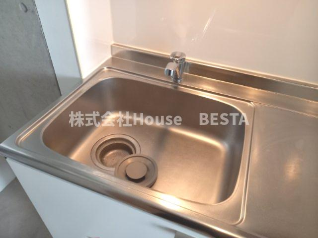 イーストヴィレッジ三宮のキッチン