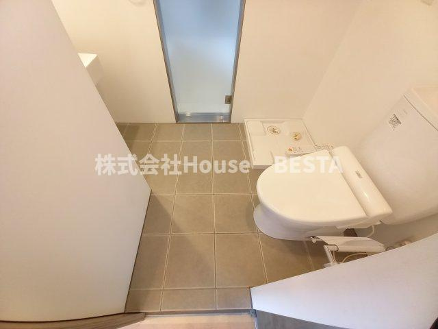 イーストヴィレッジ三宮の洗面所