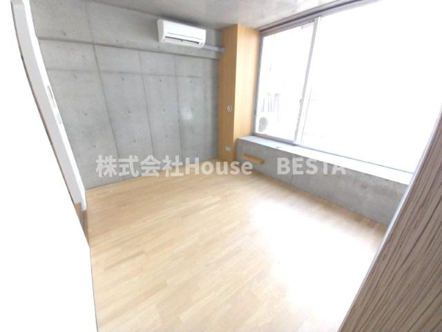 イーストヴィレッジ三宮の内装