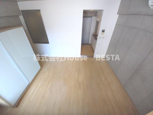 イーストヴィレッジ三宮の寝室