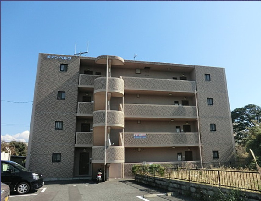 メゾンベルクの外観