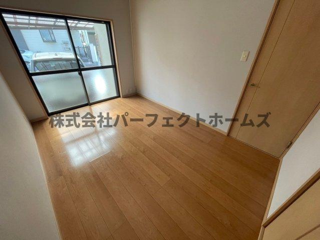 茄子作東町戸建　賃貸の居間・リビング