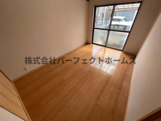 茄子作東町戸建　賃貸の居間・リビング