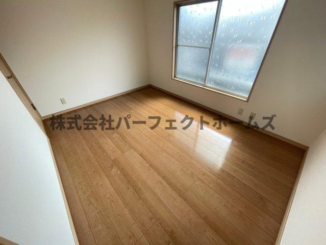 茄子作東町戸建　賃貸の寝室