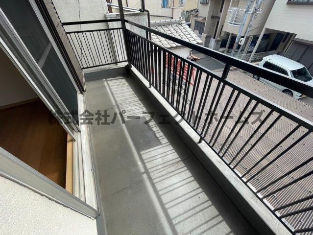 茄子作東町戸建　賃貸のバルコニー