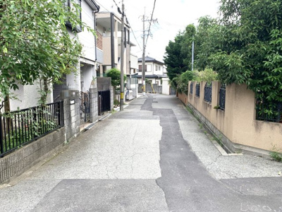 【前面道路含む現地写真】 | 池田市石橋２丁目　中古戸建