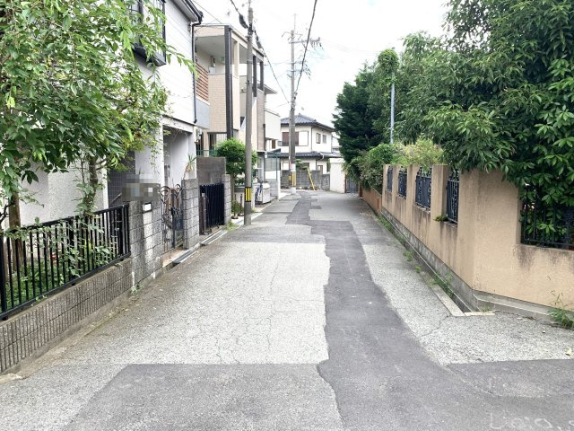 【前面道路含む現地写真】 | 池田市石橋２丁目　中古戸建