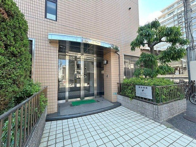 サニーセレクトコーポのエントランス