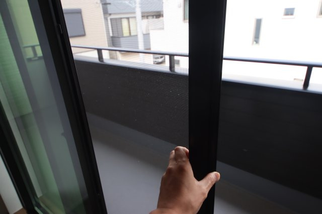 【バルコニー】 | 《仲介手数料無料》南区大字広ヶ谷戸567(N号棟)7期・新築一戸建て | 撮影日 2025年6月2日 15:40 晴れ