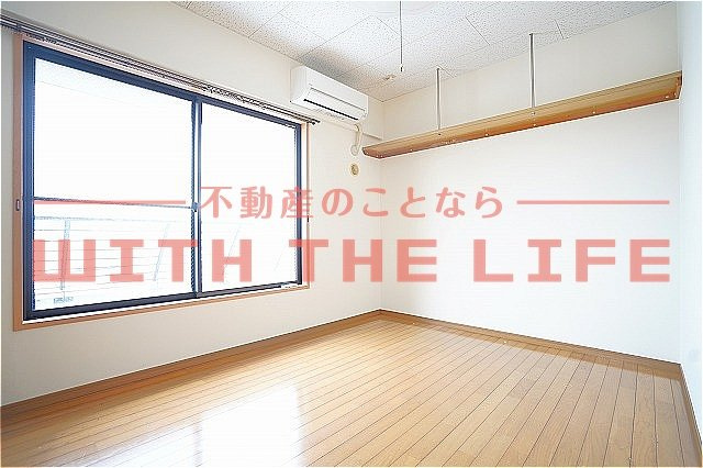 ピーコムコガの居間・リビング|おしゃれな居間です