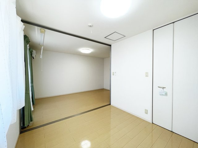 レセンテ住吉の居間・リビング
