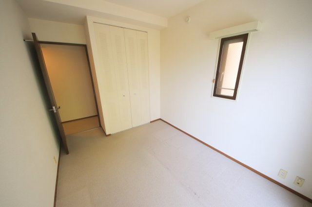 パーク・ノヴァあやめ池の居間・リビング