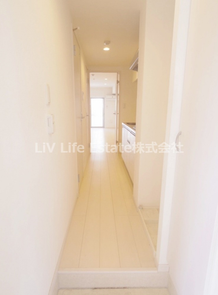 リブリ・Akitzの玄関