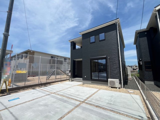 完成物件で即入居可♪陽当たり良好４ＬＤＫ！駐車２台可☆リーブルガーデン大津市堅田１丁目の外観|外観