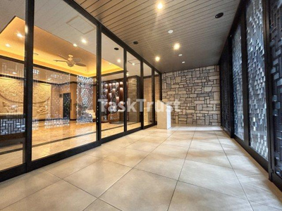 【エントランス】 | ラクラス本町東