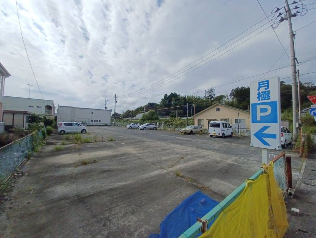 鷺駐車場の駐車場