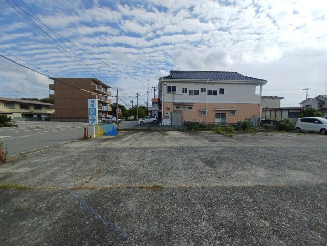 鷺駐車場の駐車場