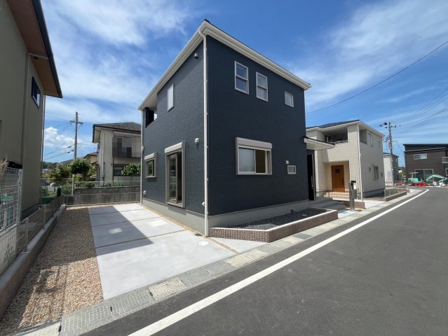 完成物件で即入居可♪陽当たり良好４ＬＤＫ！駐車２台可☆リーブルガーデン大津市堅田１丁目の外観|外観