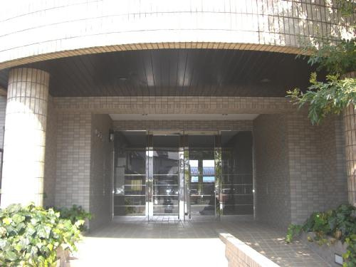 サウスヒルズ大清水のエントランス