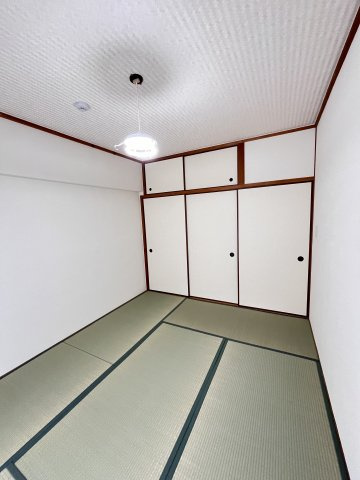 大阪市城東区中央３丁目の賃貸マンションの寝室