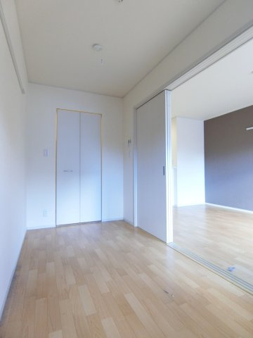 スプランドゥール春日の寝室