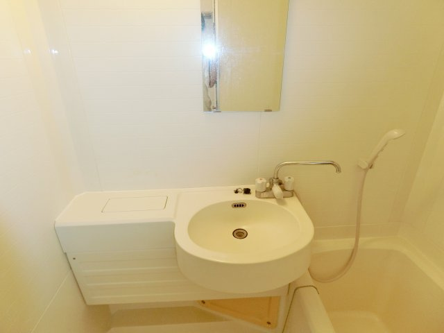 【洗面所】 | シャンブル杭全