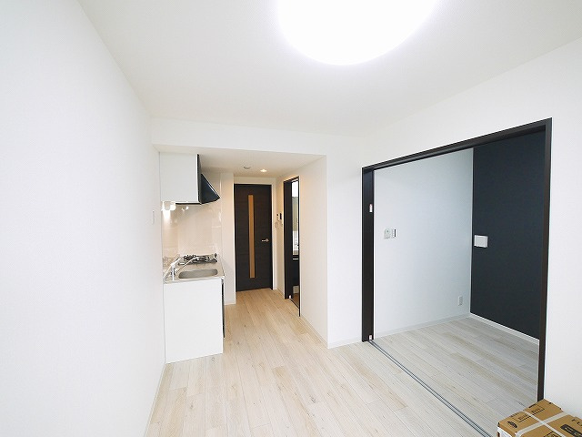 ジーメゾン大和郡山ルプレの居間・リビング