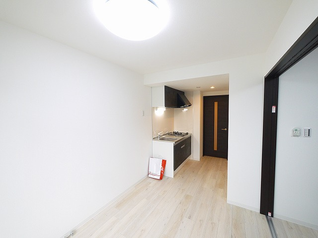 ジーメゾン大和郡山ルプレの居間・リビング